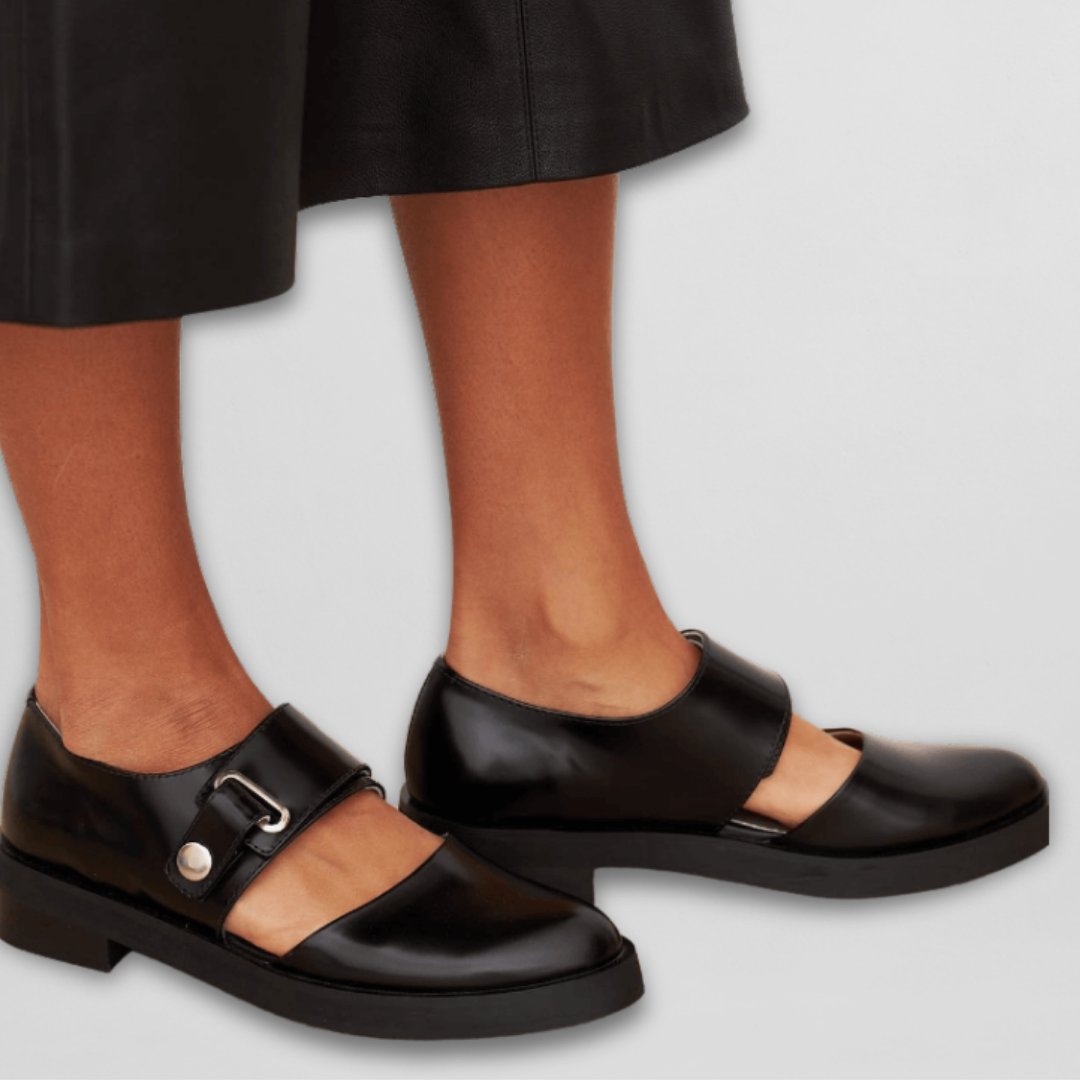 Antonietta | Mary Jane Women's Shoe with Adjustable Buckle