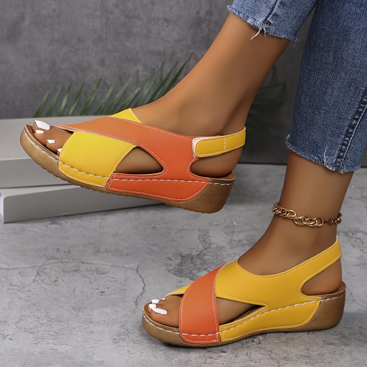Flora | Sandals
