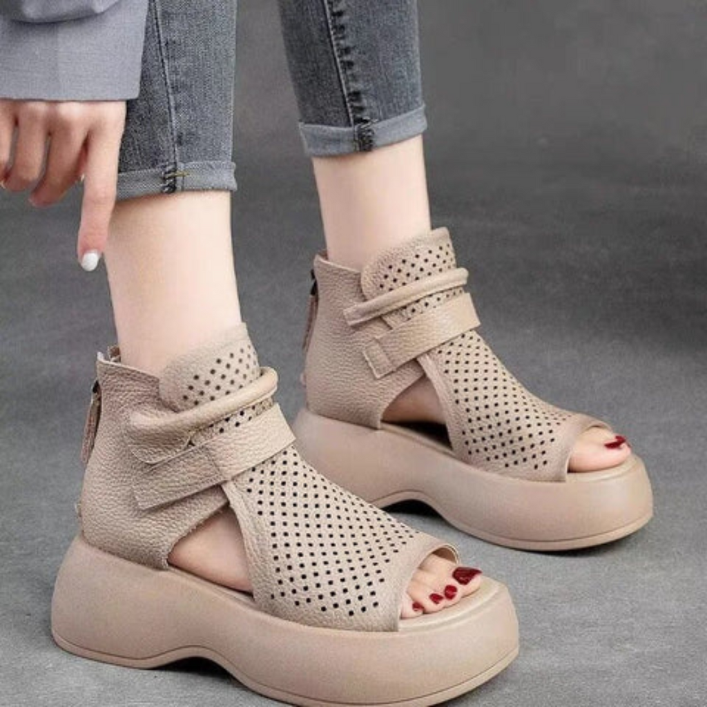 Iris | Sandals