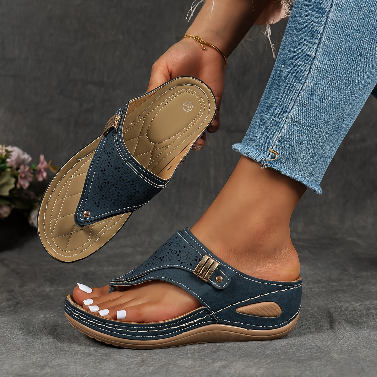 Lydia | Sandals
